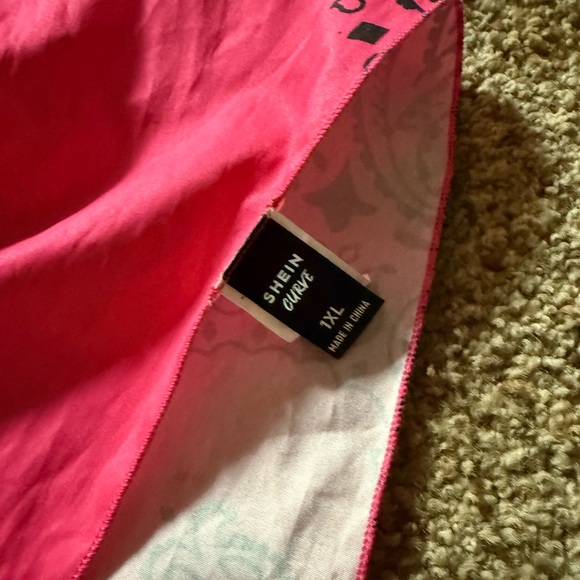 Backless Bandana Top - Picture 4 of 5